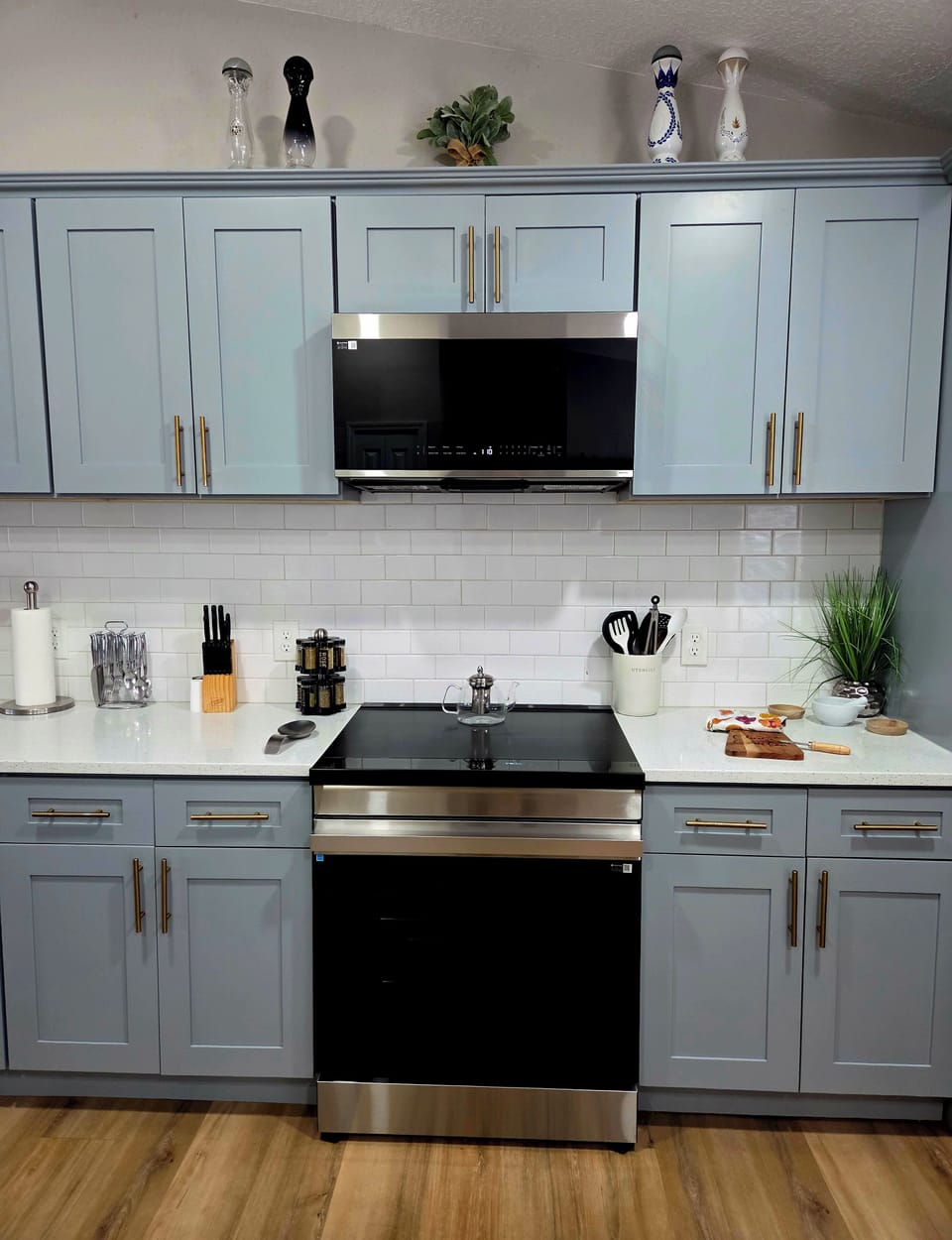 new Microwave and range