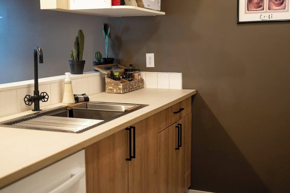 Apartment, 3 Bedrooms | Interior