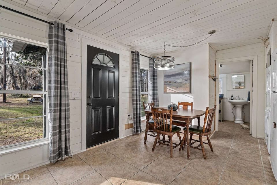 Charming eat-in kitchen designed for easy, casual meals