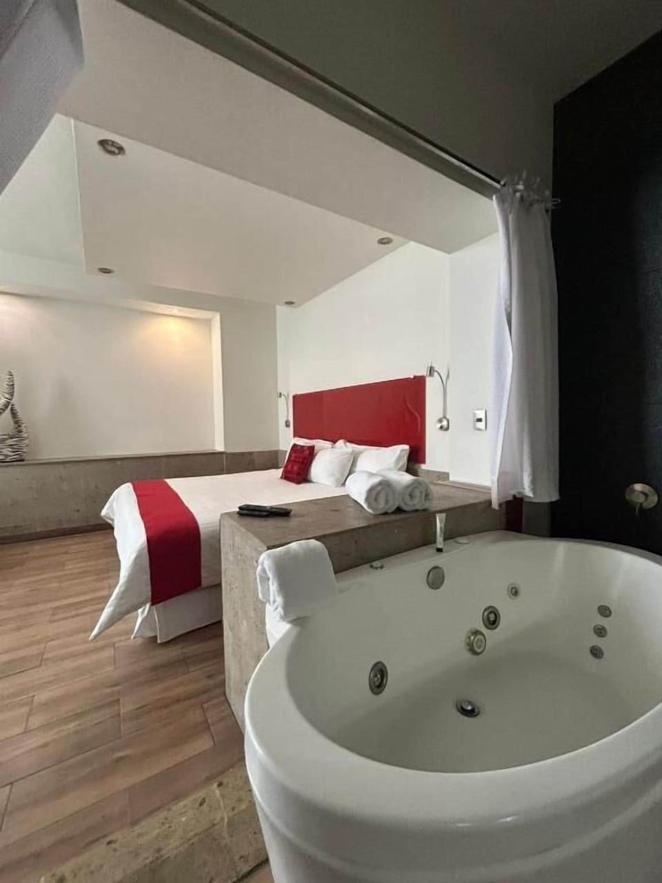 Master Suite Room | Premium bedding, desk, laptop workspace, soundproofing