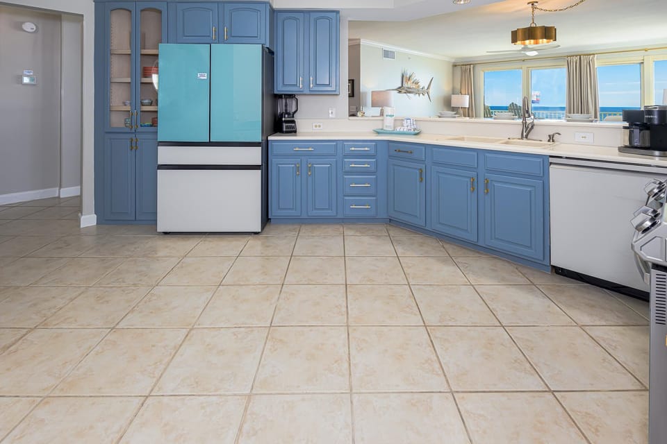 Beach views from the spacious stocked kitchen!