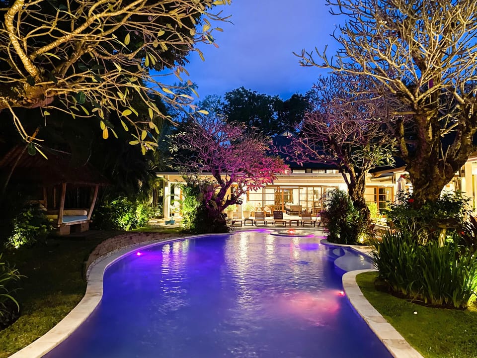 Private pool