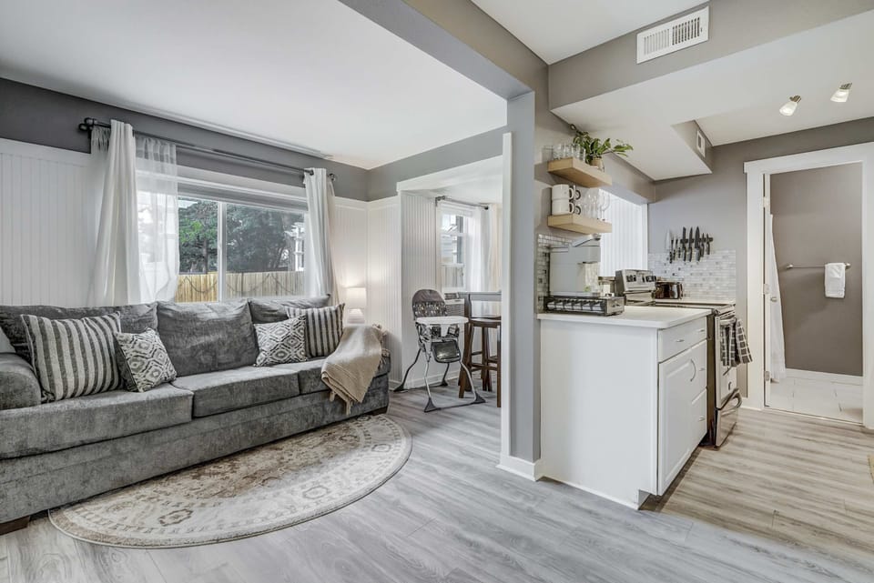 Embrace the Open Layout! Whether You're in the Kitchen, Living Room, or Bedroom, Convenience and Comfort Surround You.
