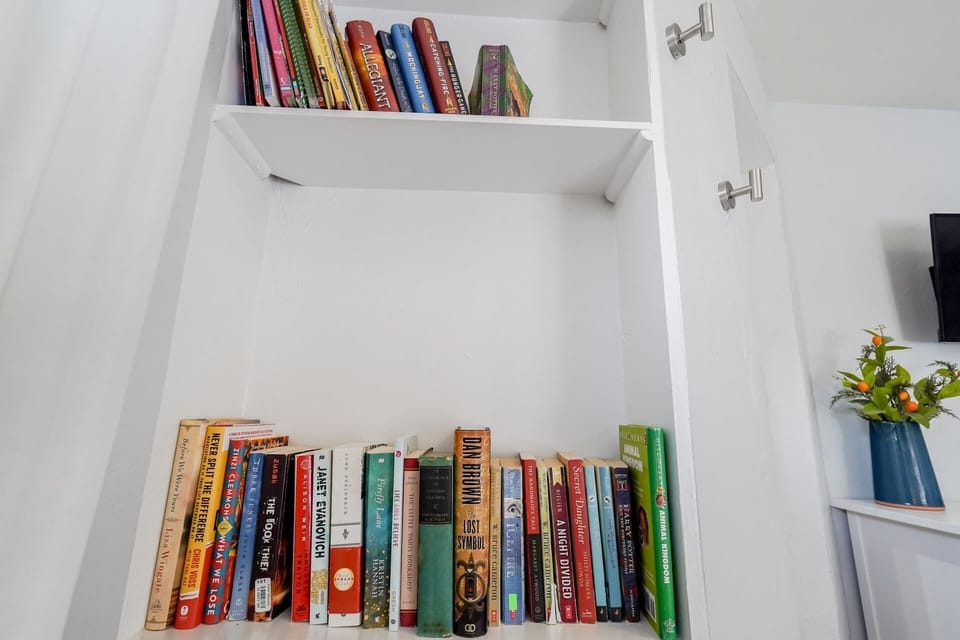 Enjoy our fast variety of books
