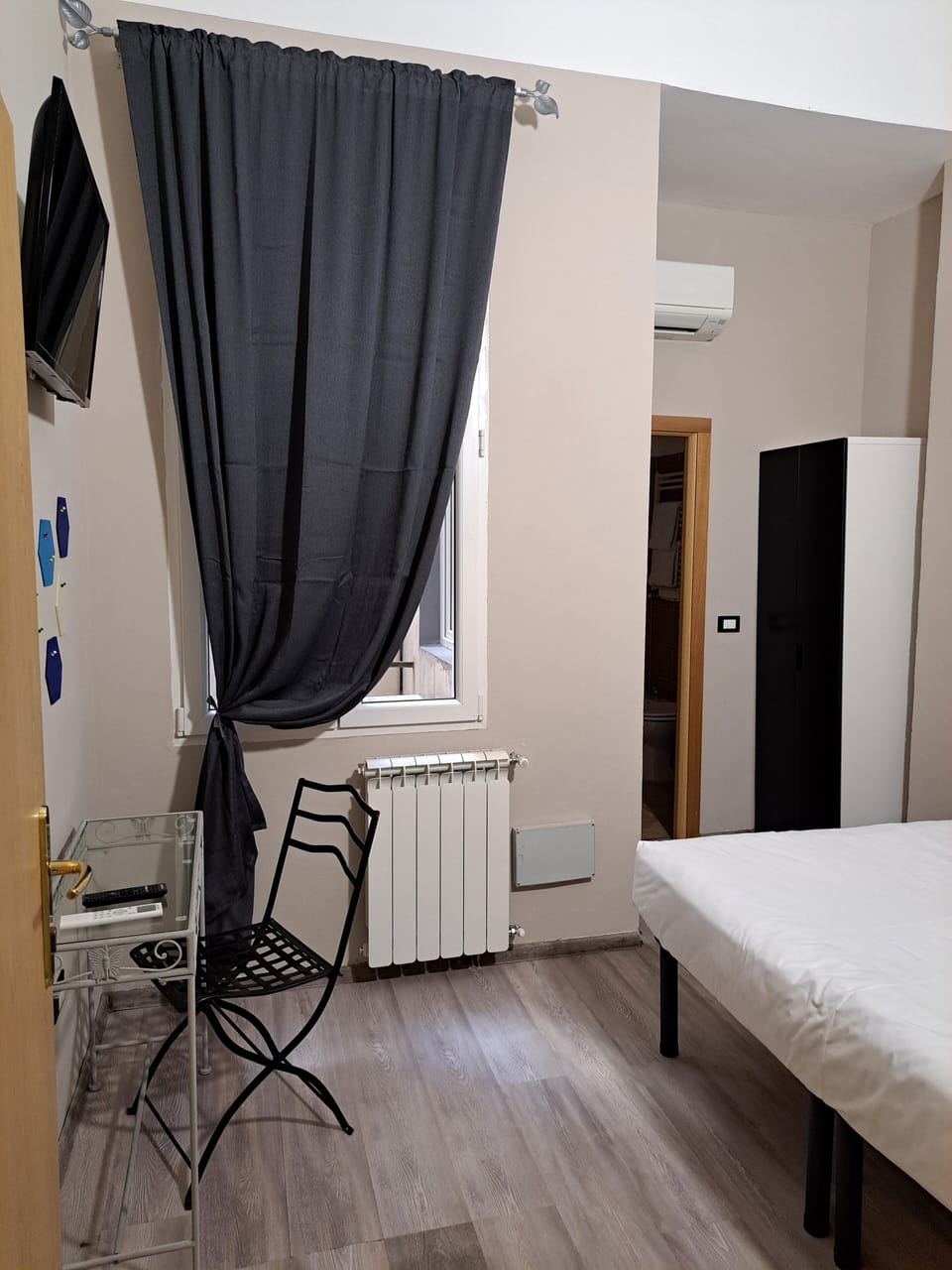 Basic Double or Twin Room | Down comforters, desk, laptop workspace, free WiFi