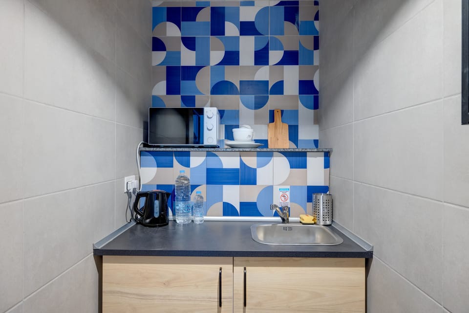 Fridge, electric kettle