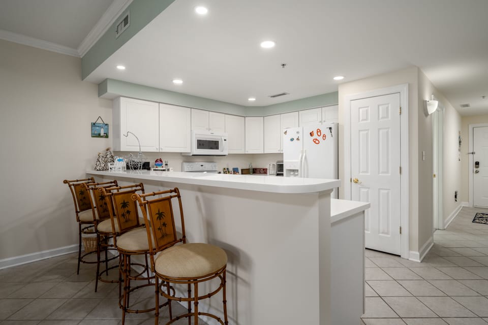 Additional Dining