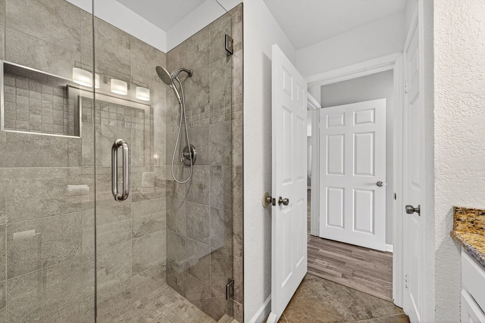 Walk In Shower First Floor King Bathroom