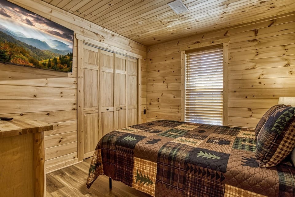 Cabin, 3 Bedrooms | 3 bedrooms, WiFi (free)