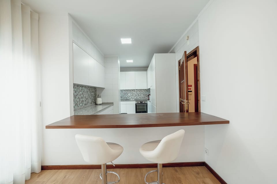 Deluxe Apartment, Sea View | Private kitchen