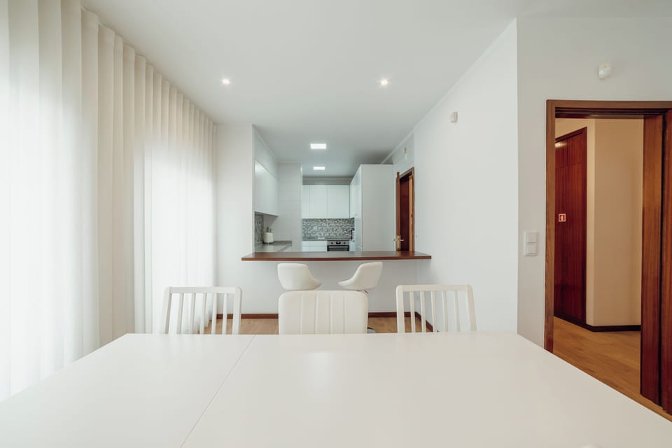 Deluxe Apartment, Sea View | Private kitchen