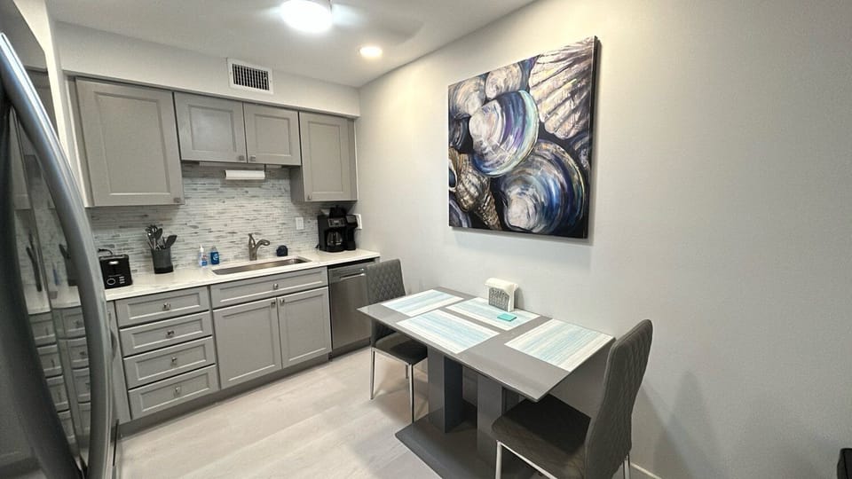 Kitchen/Dining