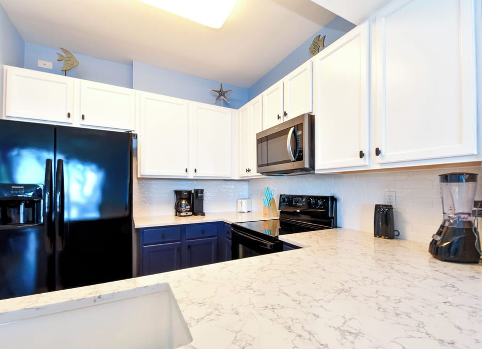 The Palms of Destin 21209 - Full Equipped Kitchen