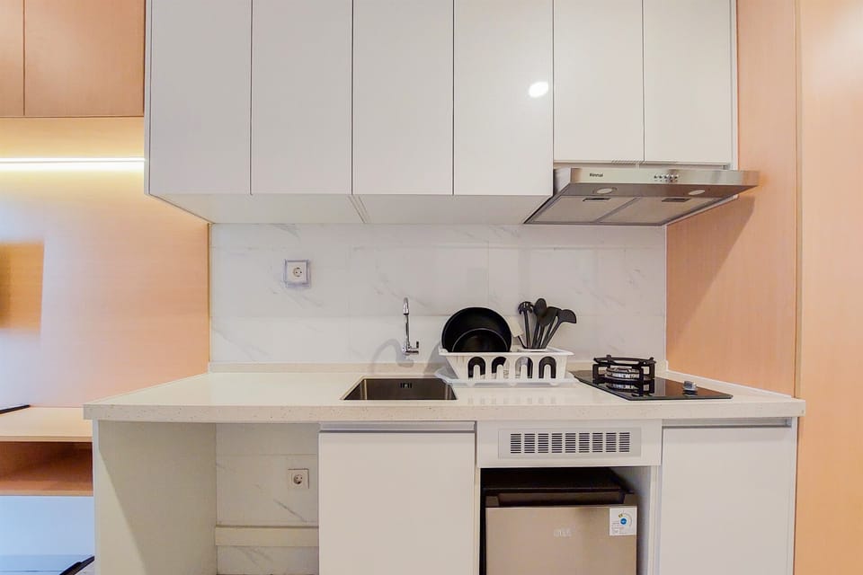 Studio | Private kitchen | Mini-fridge, stovetop, rice cooker