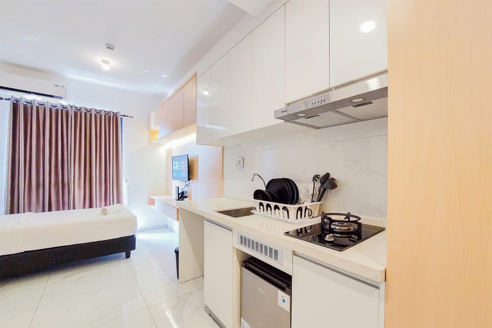 Studio | Private kitchen | Mini-fridge, stovetop, rice cooker