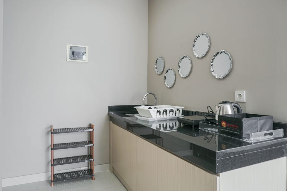 Studio | Private kitchen | Fridge, stovetop, rice cooker