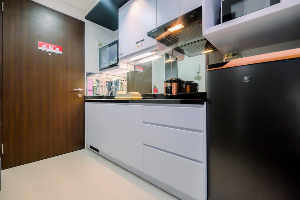 Studio | Private kitchen | Fridge, microwave, stovetop, rice cooker