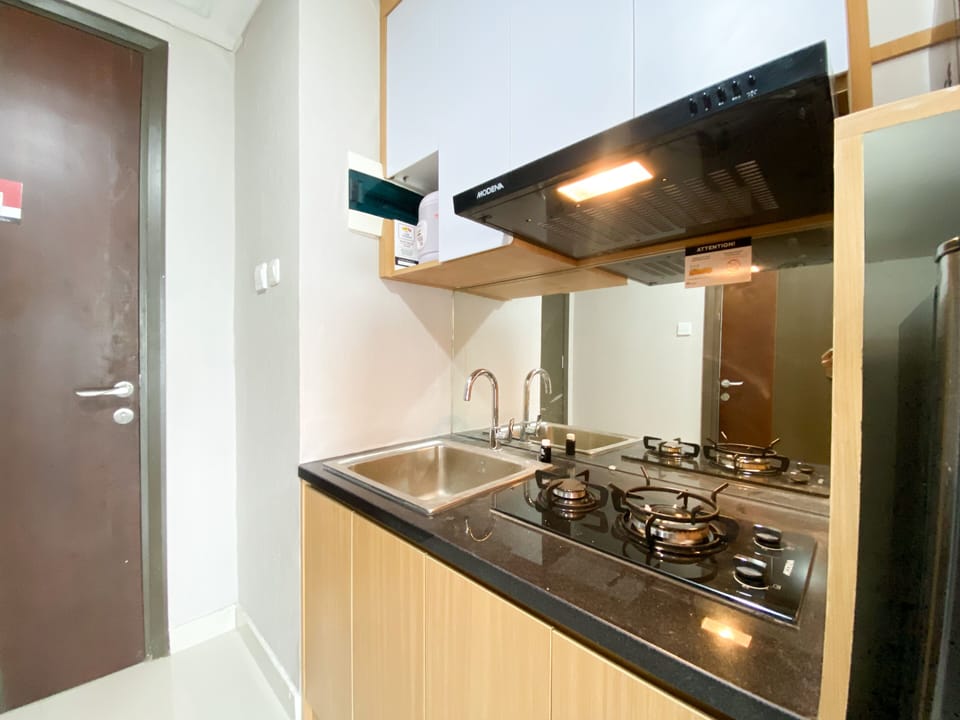 Studio | Private kitchen | Fridge, microwave, stovetop, rice cooker