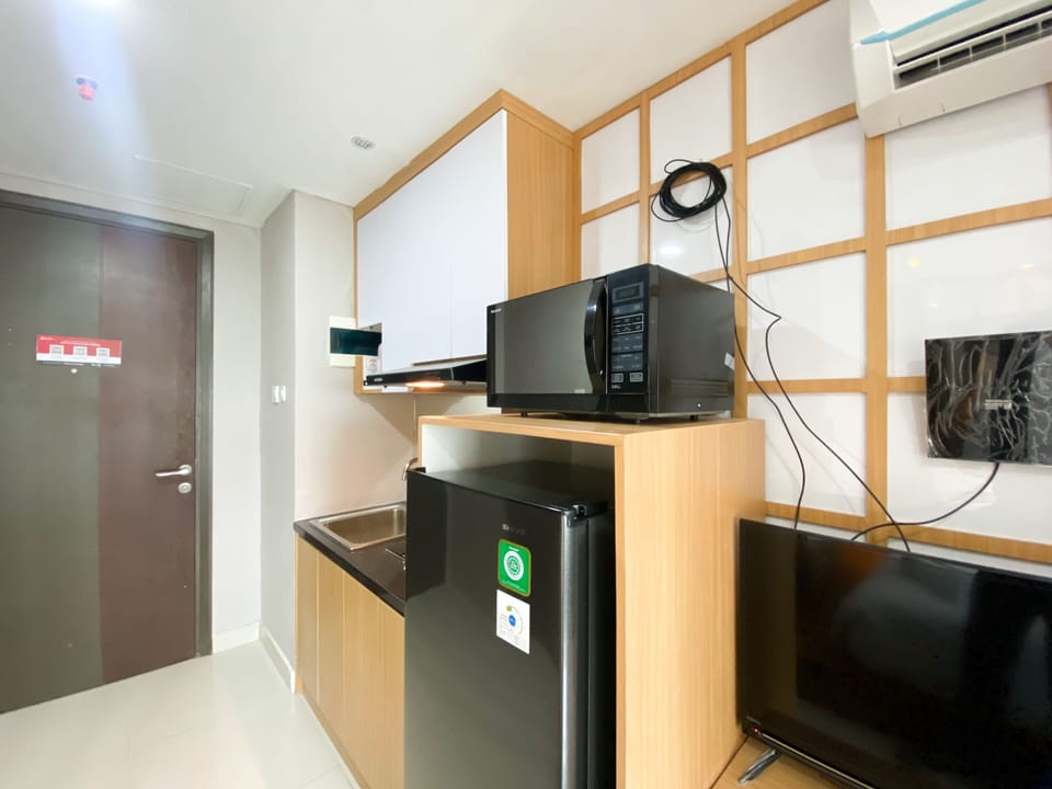 Studio | Private kitchen | Fridge, microwave, stovetop, rice cooker