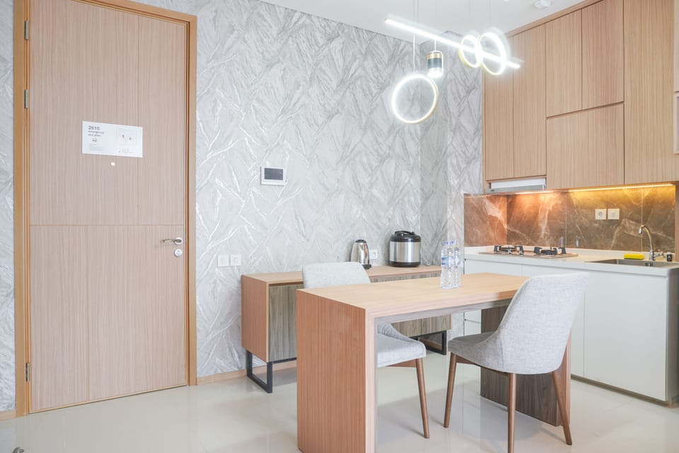 Apartment | Private kitchen | Full-size fridge, stovetop