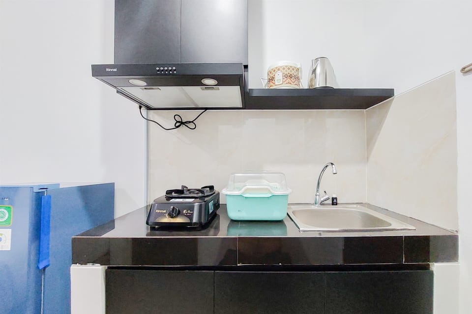 Studio | Private kitchen | Fridge, stovetop, rice cooker