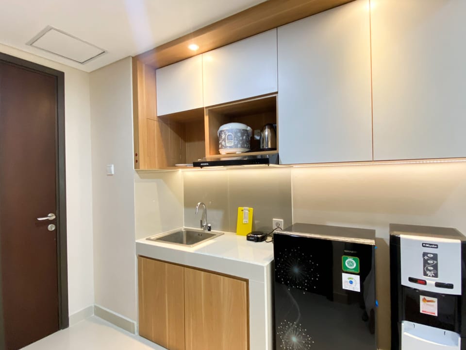 Studio | Private kitchen | Fridge, stovetop, rice cooker