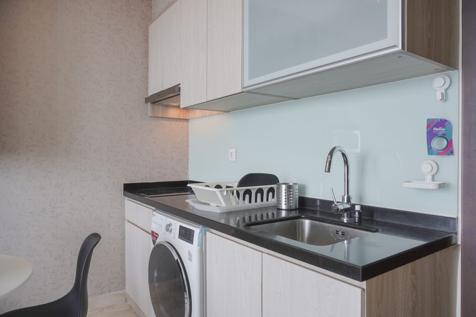 Apartment | Private kitchen | Fridge, microwave, stovetop, rice cooker