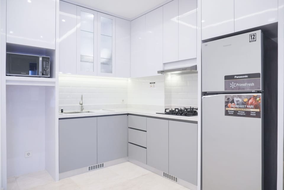 Apartment | Private kitchen | Fridge, microwave, stovetop, rice cooker