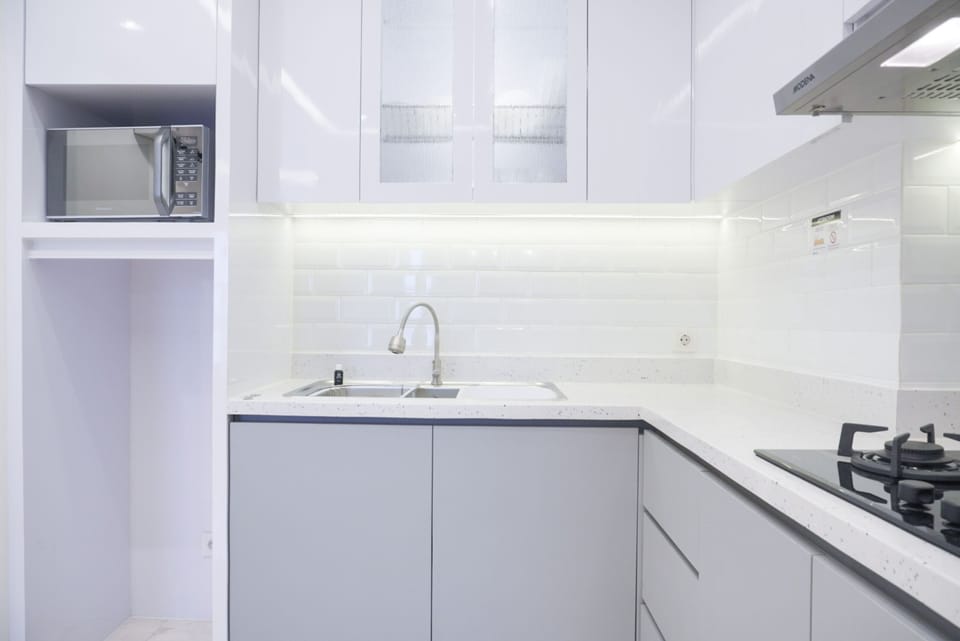 Apartment | Private kitchen | Fridge, microwave, stovetop, rice cooker