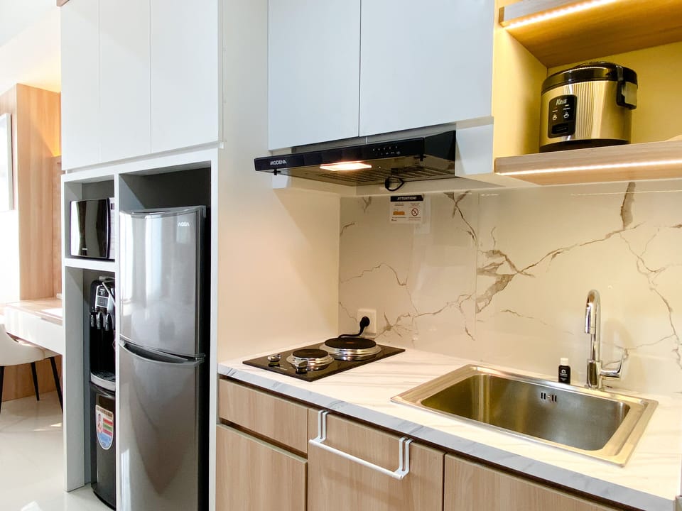 Studio | Private kitchen | Fridge, stovetop, rice cooker