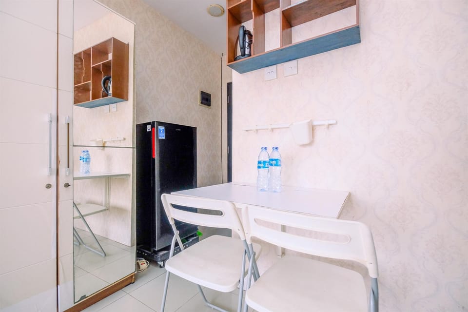 Studio | Private kitchen | Fridge, stovetop, rice cooker