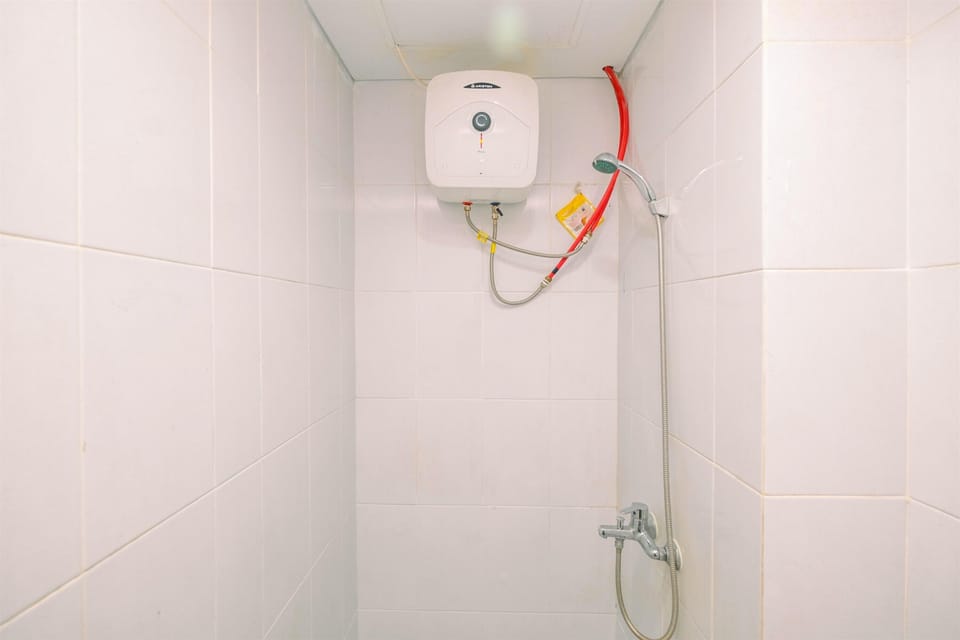 Studio | Bathroom