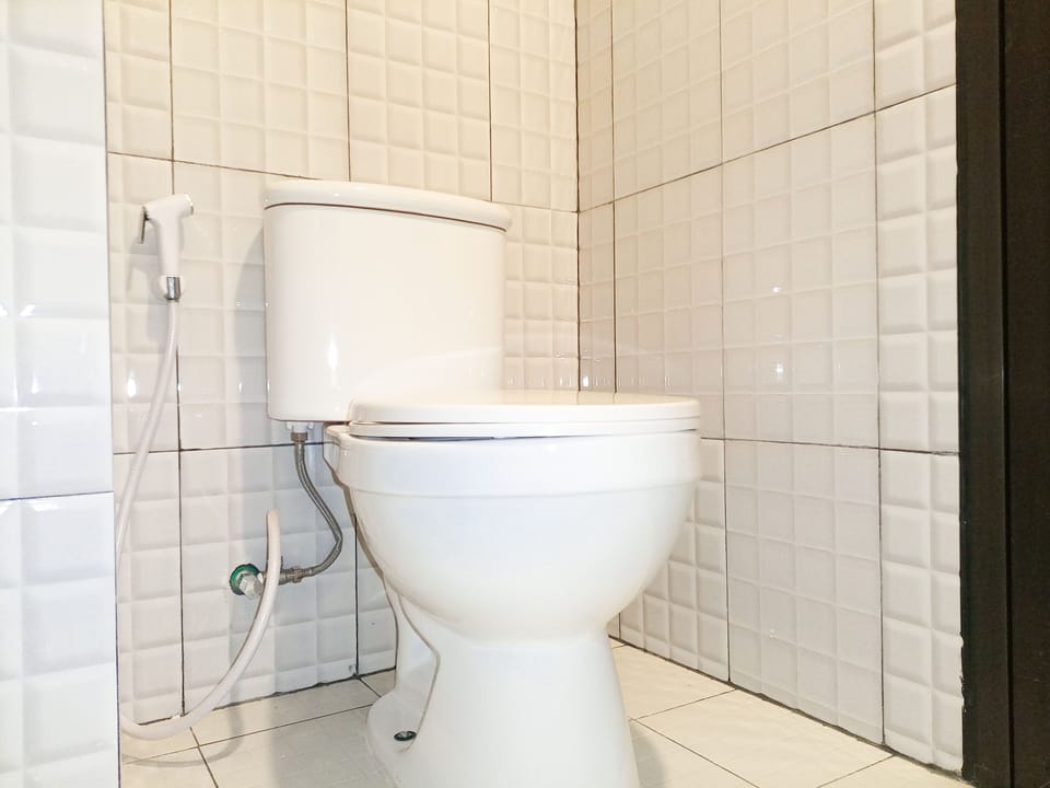 Studio | Bathroom