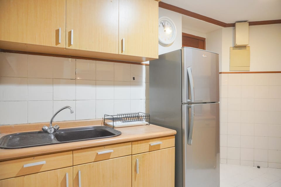 Apartment | Private kitchen | Fridge, microwave, stovetop, rice cooker
