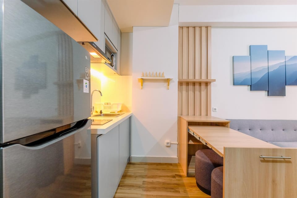 Apartment | Private kitchen | Fridge, microwave, stovetop, rice cooker