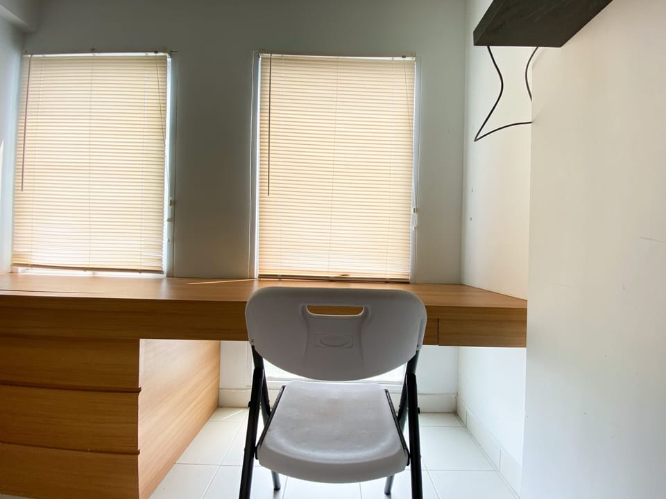 Studio | Desk