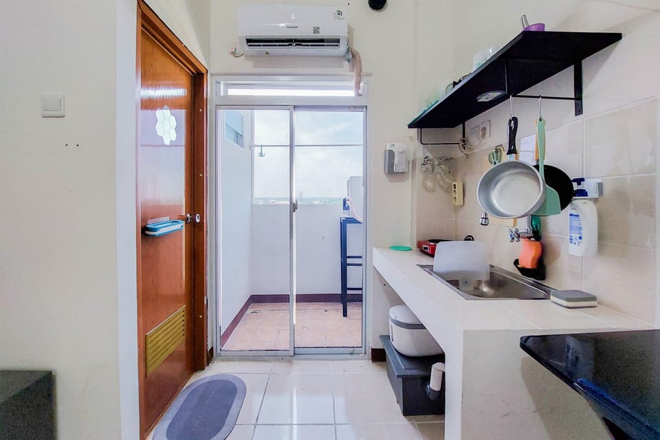 Studio | Private kitchen | Fridge, stovetop, rice cooker