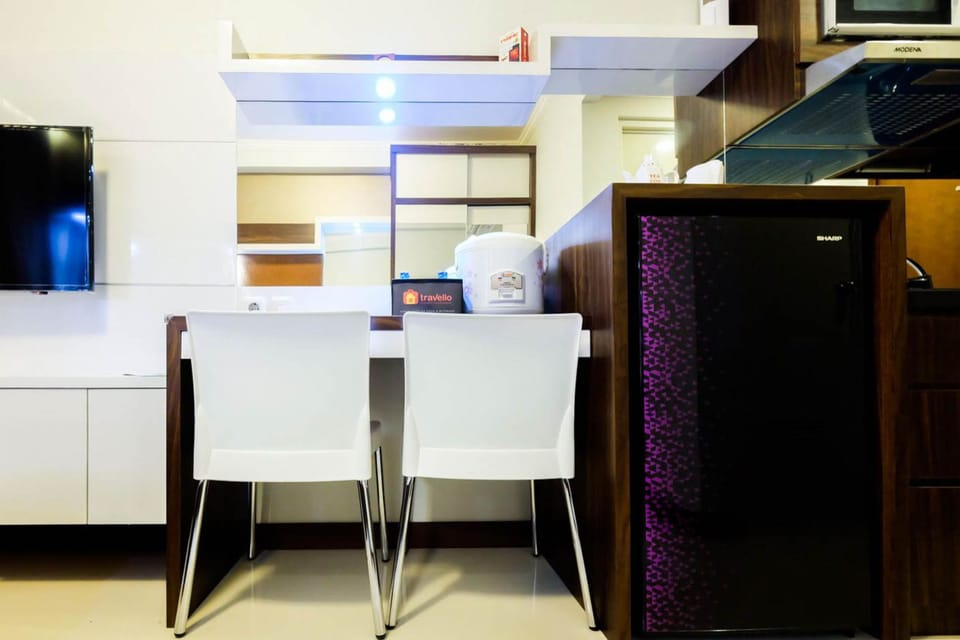 Studio | In-room dining