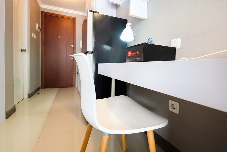 Studio | Desk, free WiFi