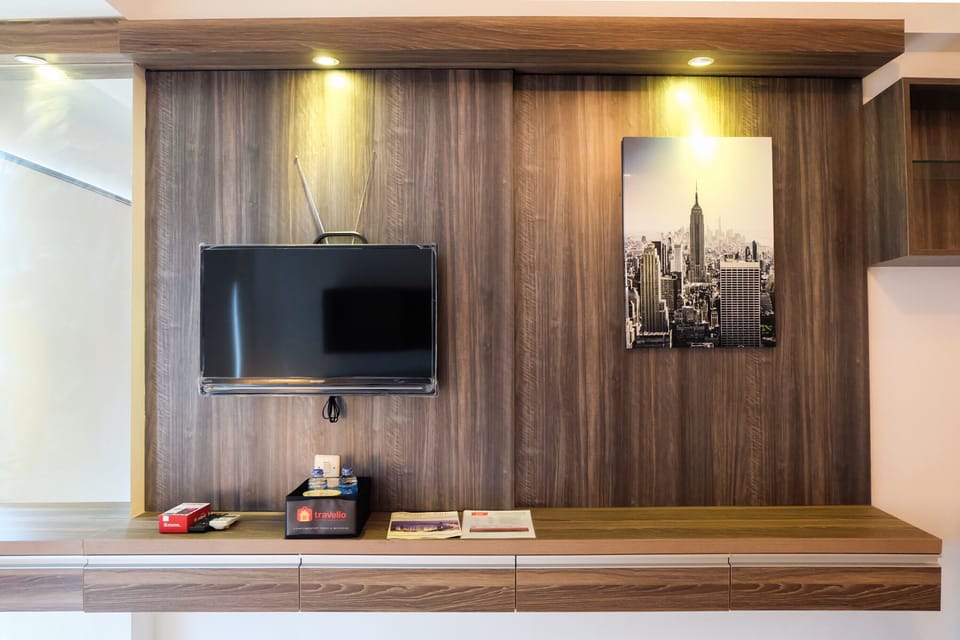 Studio | Desk, free WiFi