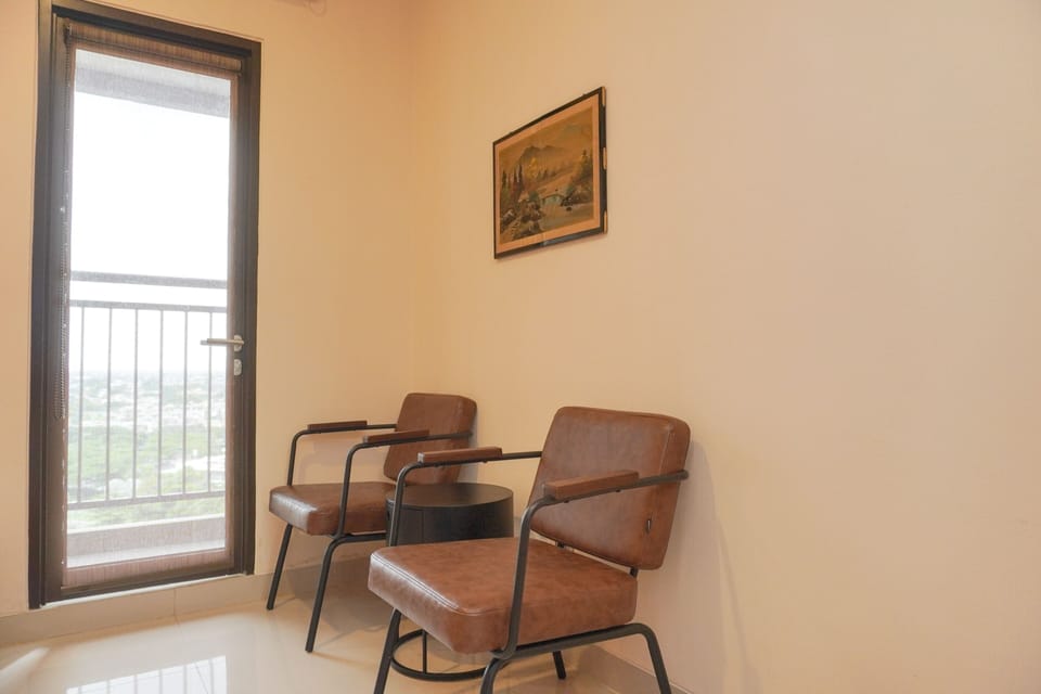 Studio | Desk, free WiFi