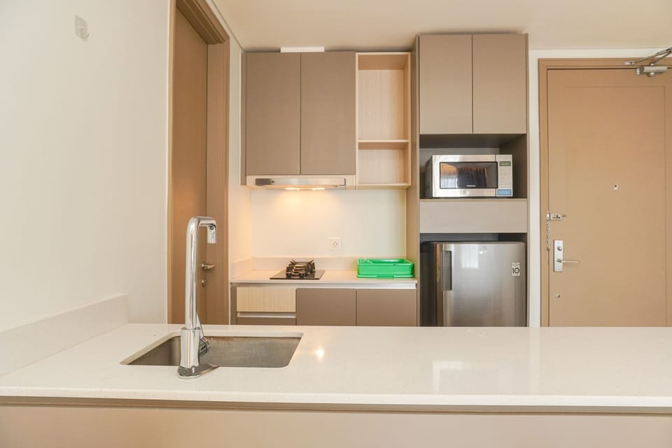 Apartment | Private kitchen | Fridge, microwave, stovetop, rice cooker