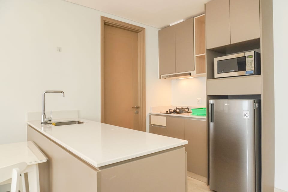 Apartment | Private kitchen | Fridge, microwave, stovetop, rice cooker