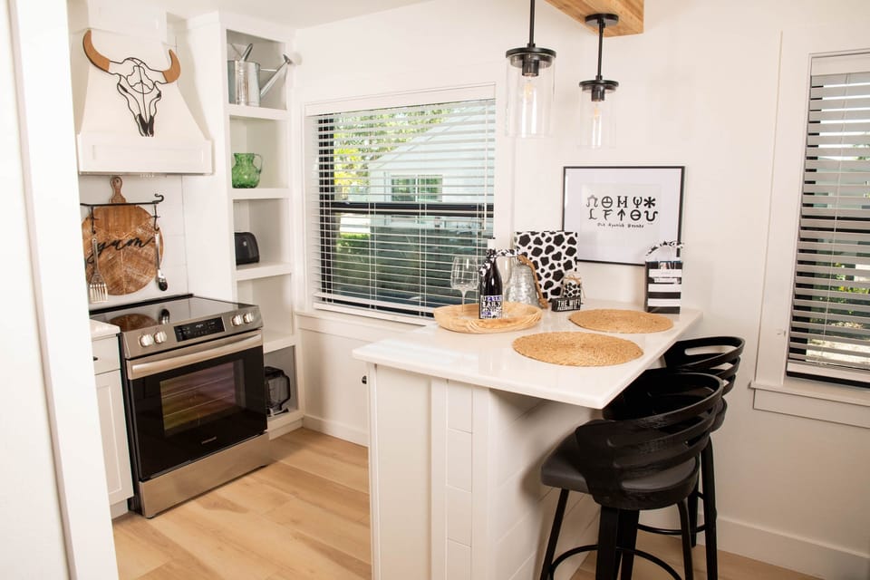 Dining /Kitchen