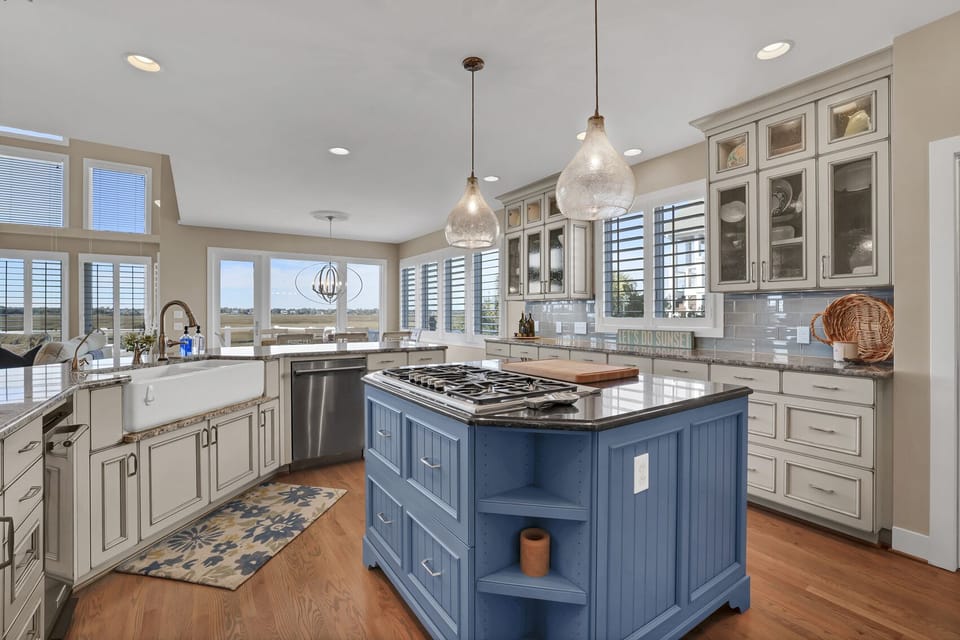 Kitchen Island