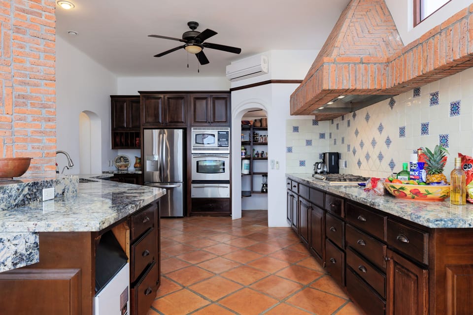 Kitchen fully equipped with everything you might need!