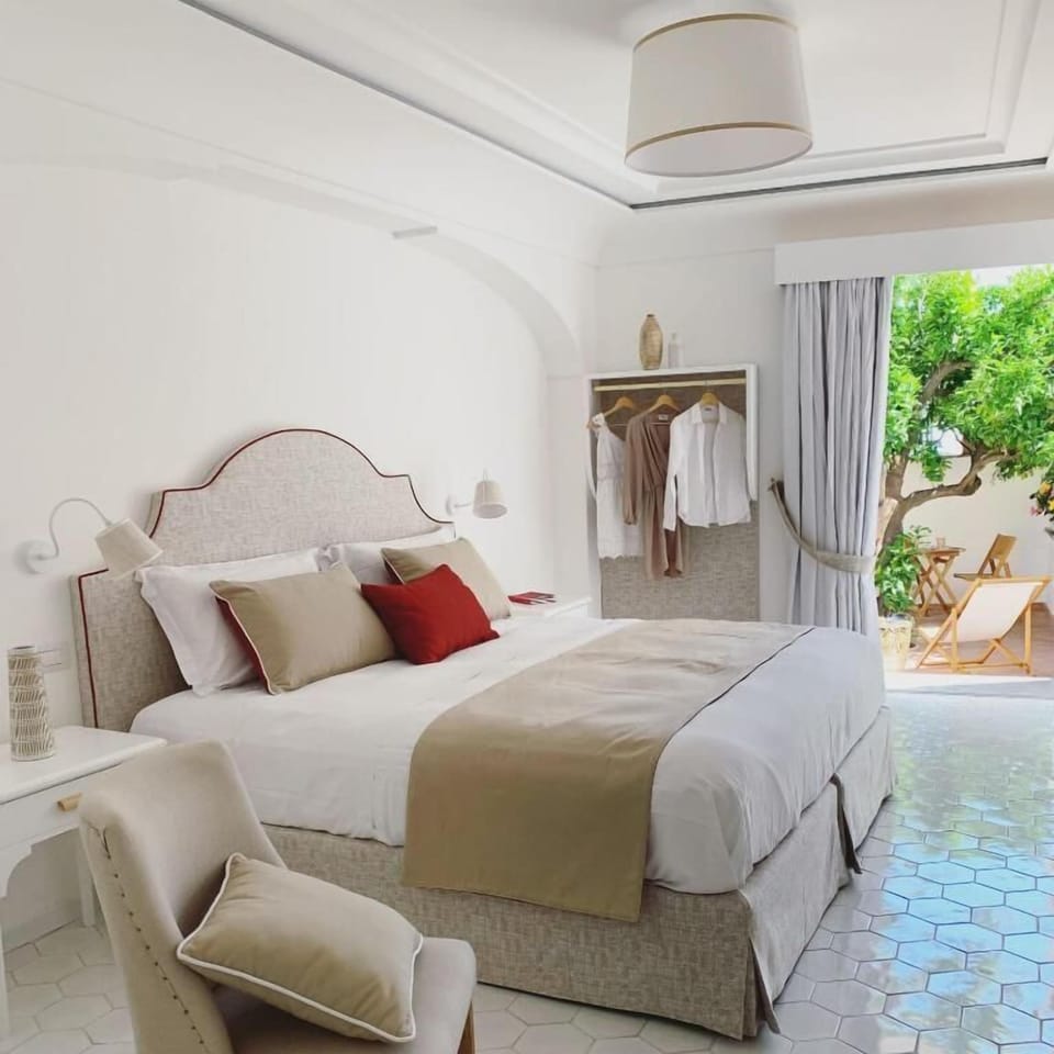 Apartment, Jetted Tub | 1 bedroom, premium bedding, down comforters, minibar