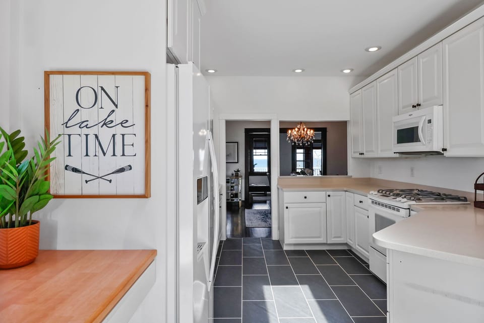 Kitchen (1)