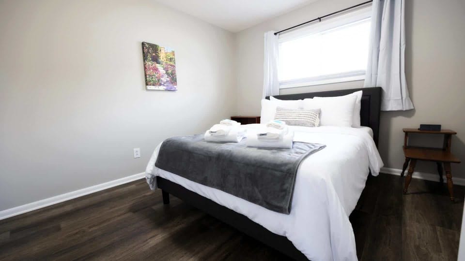 Clean and cozy, this space is designed for ultimate comfort and relaxation. With spotless interiors and a welcoming atmosphere, it's the perfect place to unwind and feel right at home.