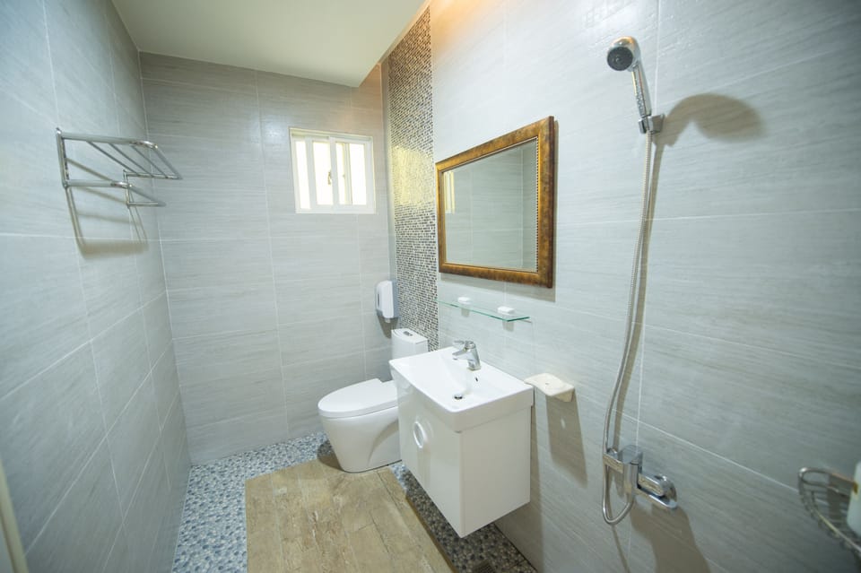 Superior Double Room, 1 Double Bed, Balcony, Tower | Bathroom | Shower, free toiletries, hair dryer, slippers